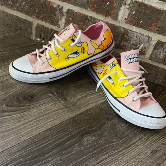 tweety bird converse